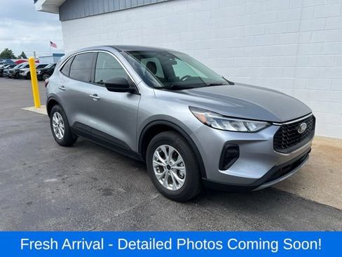 Used 2024 Ford Escape Active AWD/4WD image 1