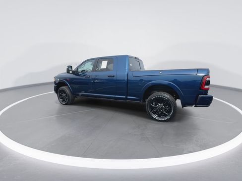 Used 2024 RAM 2500 Limited AWD/4WD image 6