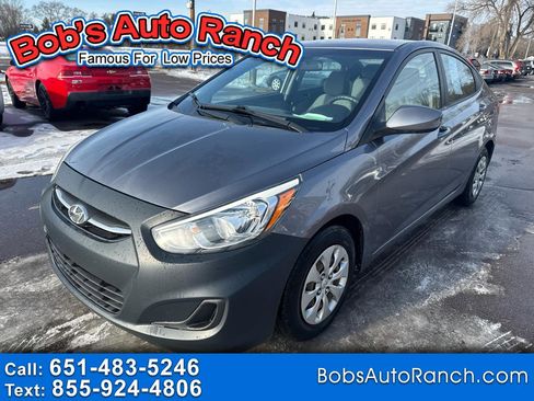 Used 2015 Hyundai Accent GLS image 1