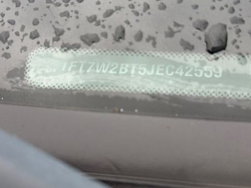 Used 2018 Ford F250 Platinum w/ Platinum Ultimate Package image 3