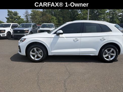 Used 2023 Audi Q5 2.0T Premium w/ Convenience Package AWD/4WD image 2