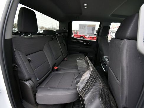 Used 2025 GMC Sierra 1500 Elevation image 36