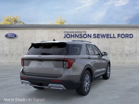 New 2026 Ford Explorer Platinum image 8