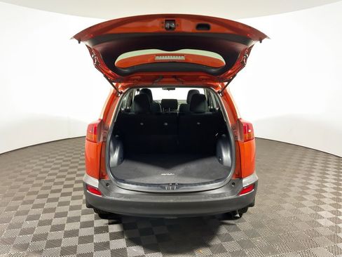 Used 2015 Toyota RAV4 XLE image 11