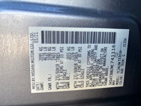 Used 2021 Nissan Rogue SV AWD/4WD image 10