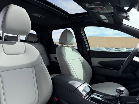 Used 2025 Hyundai Santa Cruz SEL image 43