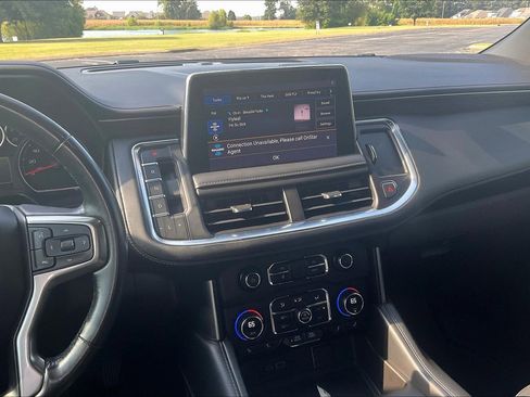 Used 2021 Chevrolet Tahoe Z71 w/ Rear Media and Nav Package image 6