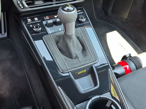 Certified 2022 Porsche 911 GT3 RWD image 16