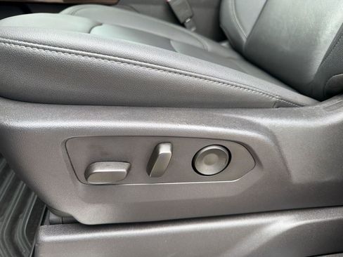 Certified 2025 Chevrolet Silverado 1500 RST AWD/4WD image 13
