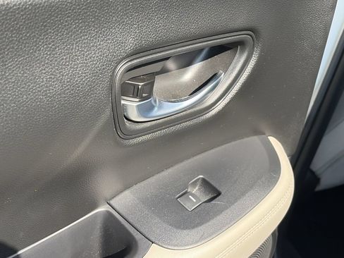 Used 2023 Honda HR-V LX image 20