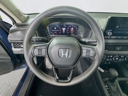 Certified 2025 Honda Accord SE image 12