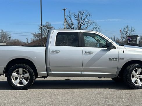 Used 2016 RAM 1500 Classic SLT image 5