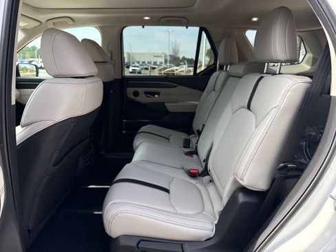 New 2026 Honda Pilot Touring image 24