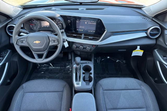 New 2026 Chevrolet Trax LS w/ Driver Confidence Package FWD image 21