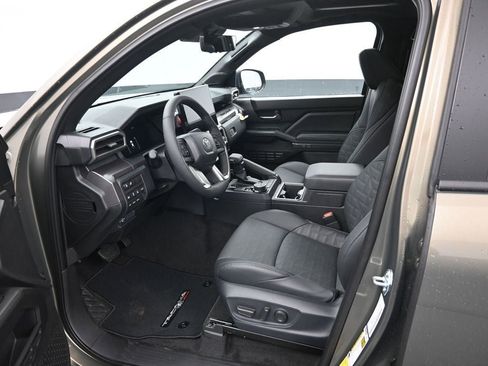 New 2026 Toyota Tacoma TRD Off-Road w/ TRD Off Road Premium Package image 9