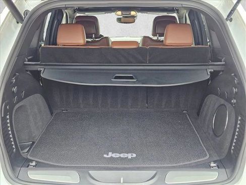 Used 2021 Jeep Grand Cherokee Summit image 6