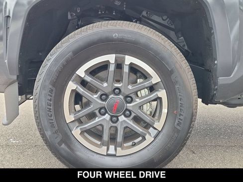 Used 2026 Toyota Tacoma TRD Sport AWD/4WD image 16