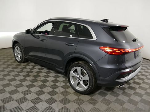 New 2025 Audi Q5 Premium Plus AWD/4WD image 28