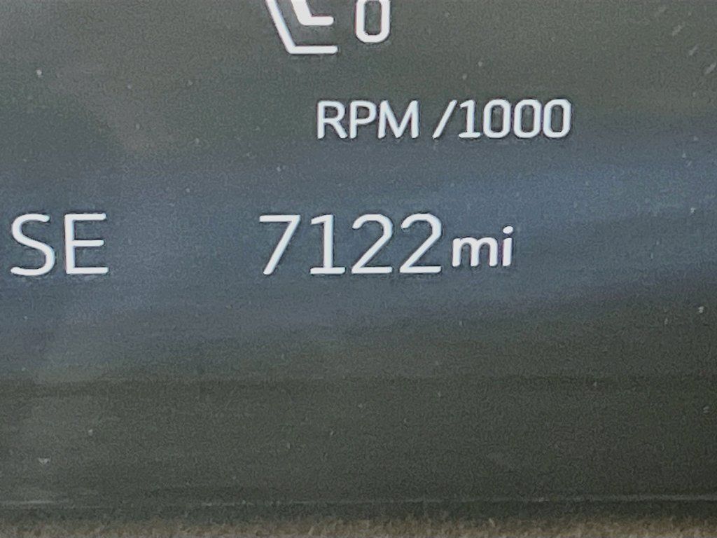 Used 2024 Cadillac XT4 Sport AWD/4WD image 12