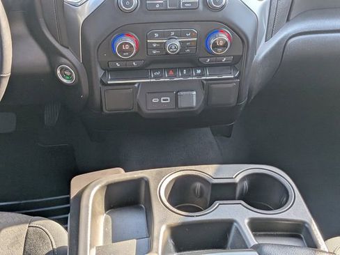 Used 2021 Chevrolet Silverado 1500 RST w/ Bed Protection Package AWD/4WD image 19