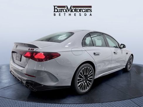 Used 2026 Mercedes-Benz E 53 AMG e 4MATIC Sedan image 3