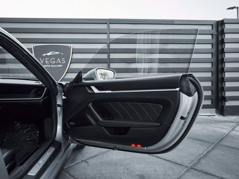 Used 2021 Porsche 911 Turbo S image 21