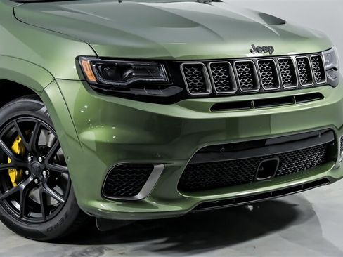 Used 2021 Jeep Grand Cherokee Trackhawk AWD/4WD image 2