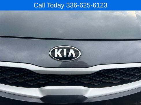 Used 2021 Kia Forte LXS FWD image 10
