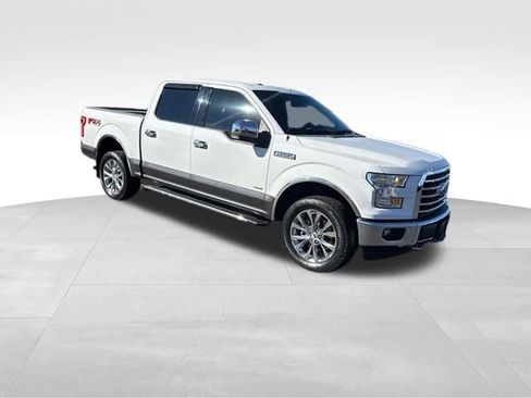 Used 2017 Ford F150 XLT w/ Equipment Group 302A Luxury image 9