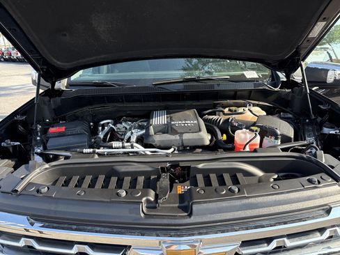 Used 2025 Chevrolet Silverado 1500 LTZ w/ LTZ Premium Package AWD/4WD image 34