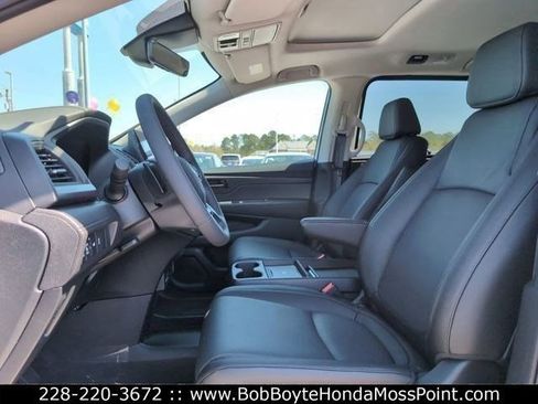 New 2026 Honda Odyssey EX-L image 9