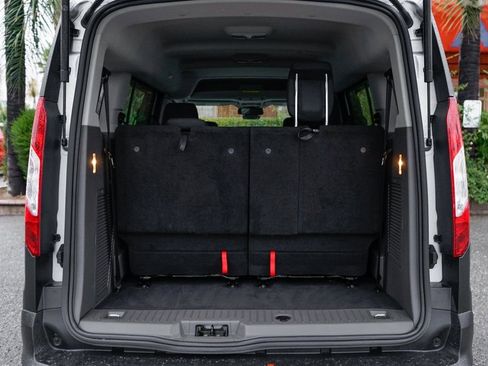 Used 2021 Ford Transit Connect XL image 8