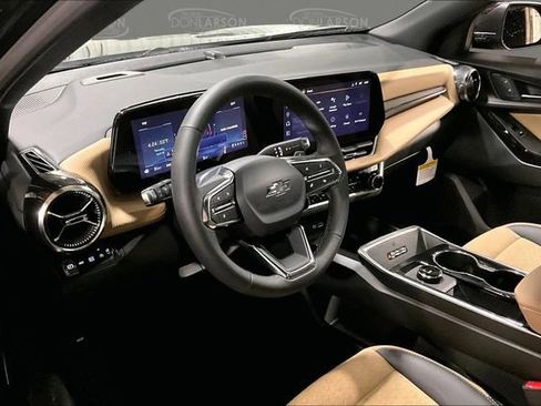 New 2026 Chevrolet Equinox ACTIV w/ Convenience Package III AWD/4WD image 8