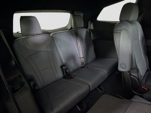 Used 2024 Buick Enclave Premium image 30