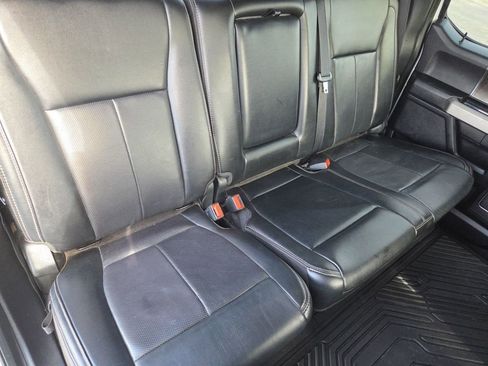 Used 2020 Ford F250 Lariat image 35