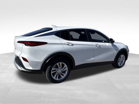 New 2026 Buick Envista Preferred w/ Advanced Safety Package image 2