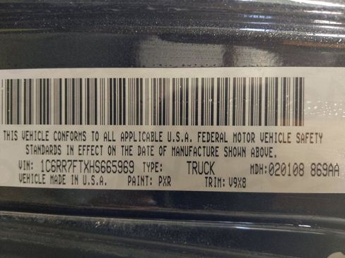 Used 2017 RAM 1500 Express w/ Black Ram 1500 Express Group image 33