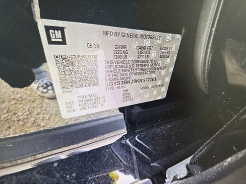 Used 2019 Cadillac Escalade Luxury w/ LPO, Radiant Package image 14