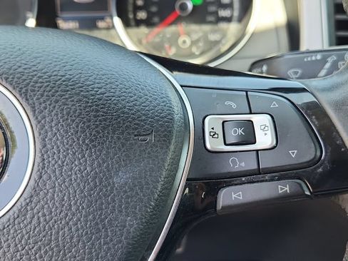 Used 2018 Volkswagen Atlas SE AWD/4WD image 19