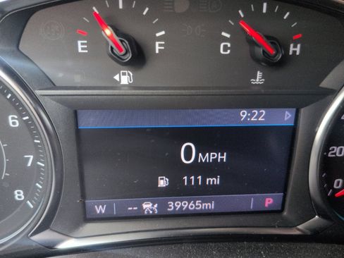 Used 2023 Chevrolet Equinox RS w/ RS Leather Package AWD/4WD image 16