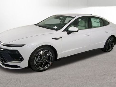 New 2026 Hyundai Sonata SEL image 4