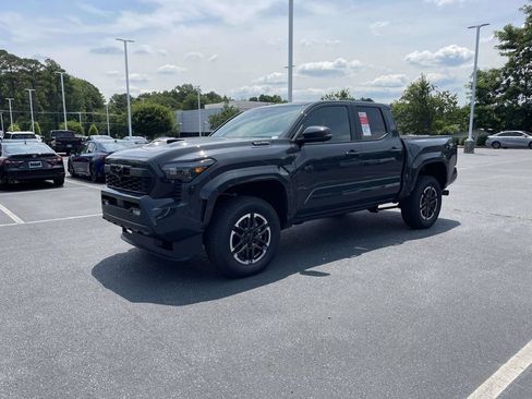 New 2026 Toyota Tacoma TRD Sport AWD/4WD image 4