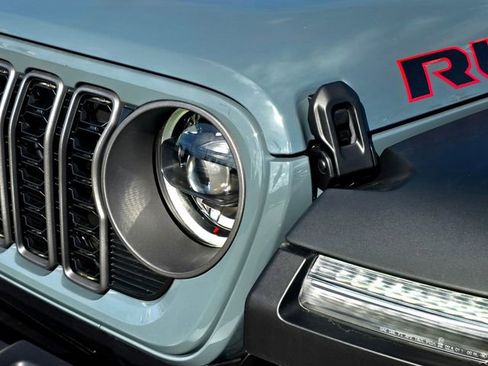 New 2026 Jeep Gladiator Rubicon AWD/4WD image 30