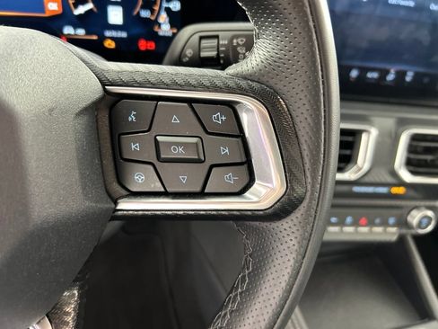 Used 2025 Ford Mustang GT Premium RWD image 28