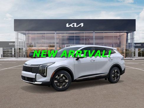 New 2026 Kia Sportage LX w/ LX Convenience Package image 3