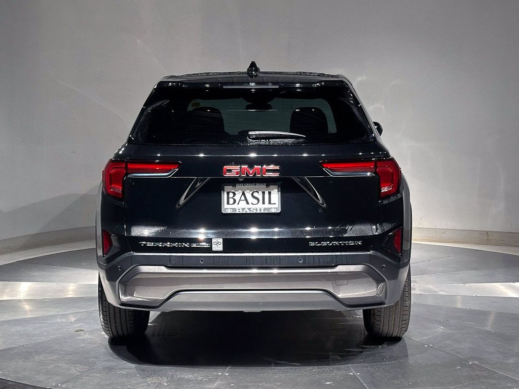 Used 2026 GMC Terrain Elevation AWD/4WD image 13