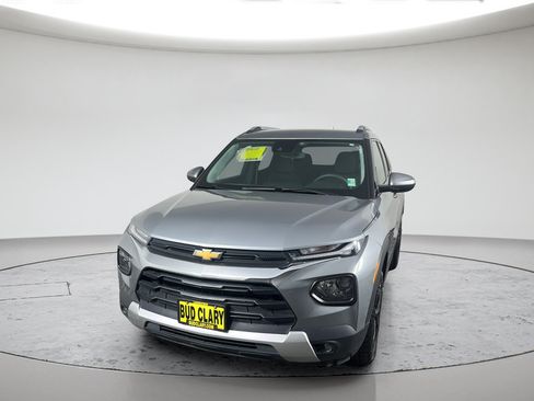 Used 2023 Chevrolet TrailBlazer LT AWD/4WD image 11