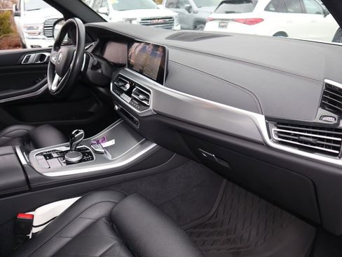 Used 2023 BMW X5 xDrive40i w/ Premium Package AWD/4WD image 25