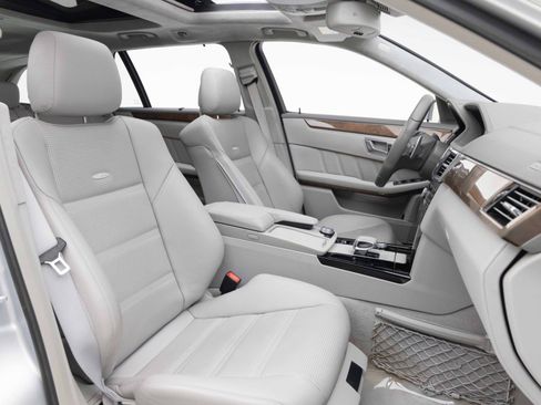 Used 2012 Mercedes-Benz E 63 AMG Wagon image 4