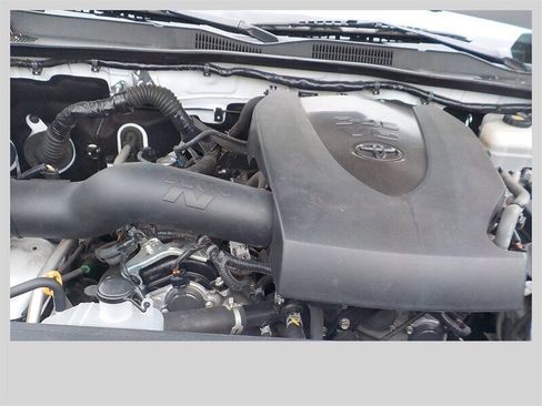 Used 2019 Toyota Tacoma TRD Off-Road image 56